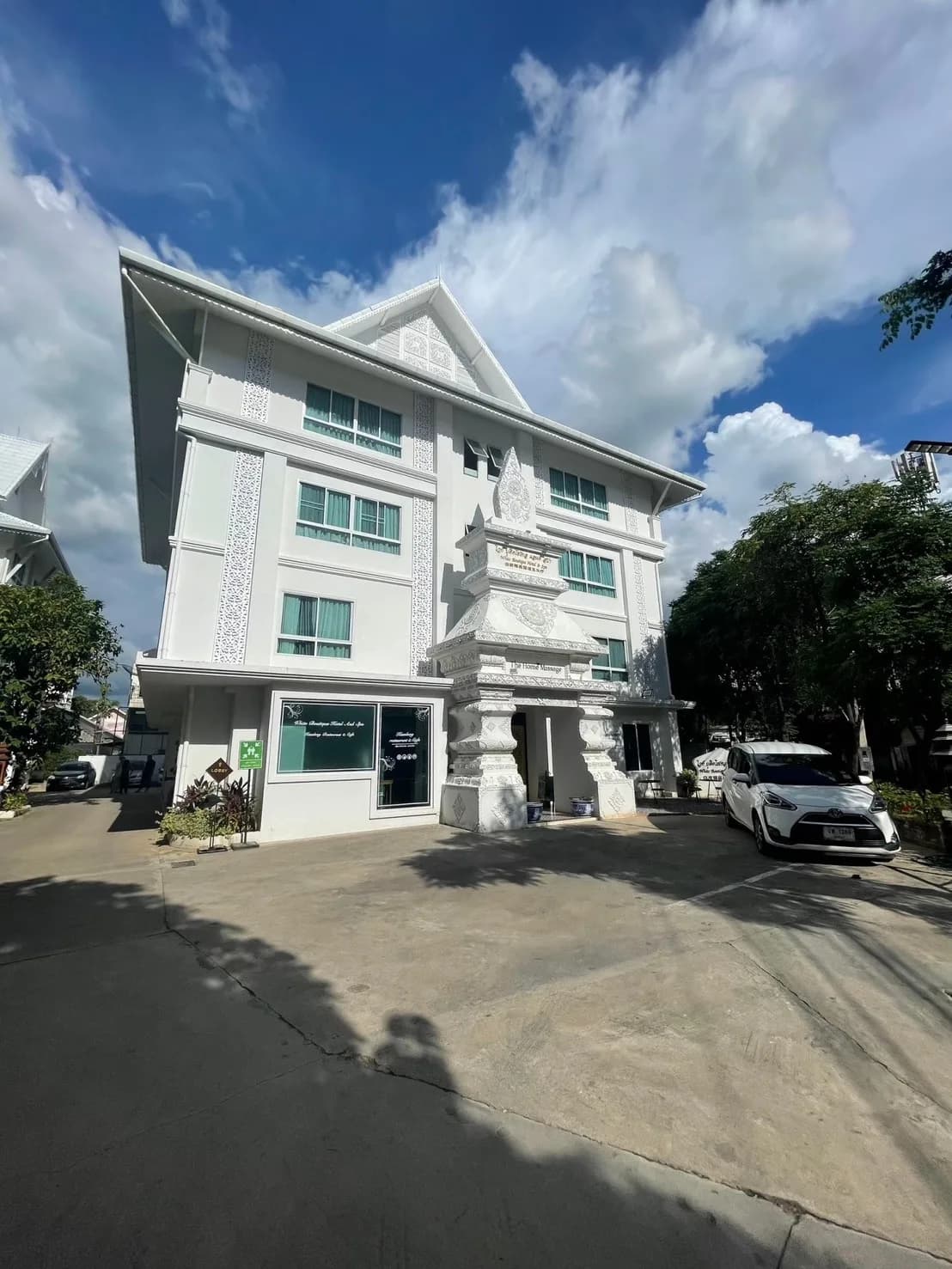 Reception of The Home Massage and Spa at Ragang branch