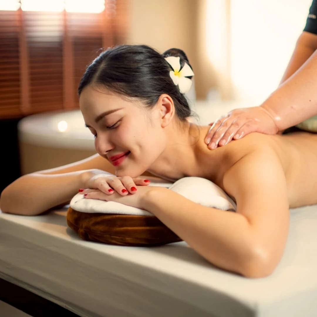 Body scrub beauty treatment